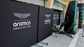 Aston Martin horror show ends early with sudden F1 testing exit