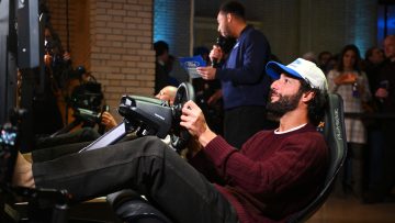 Daniel Ricciardo reacts to 'soft hands' Max Verstappen new race number