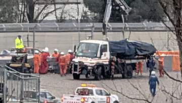 Waarom Verstappen niet meer in actie kwam na de crash van Hadjar