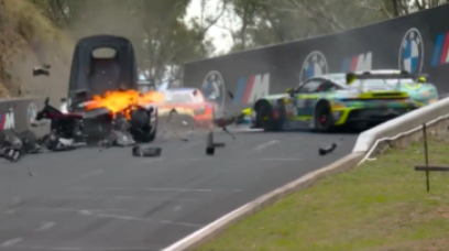12H Bathurst crash