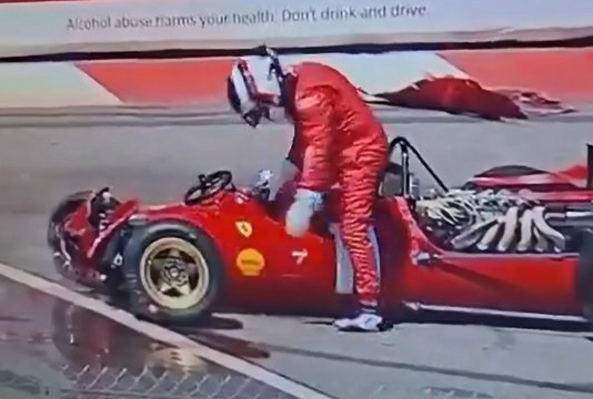 Alesi crash screenshot