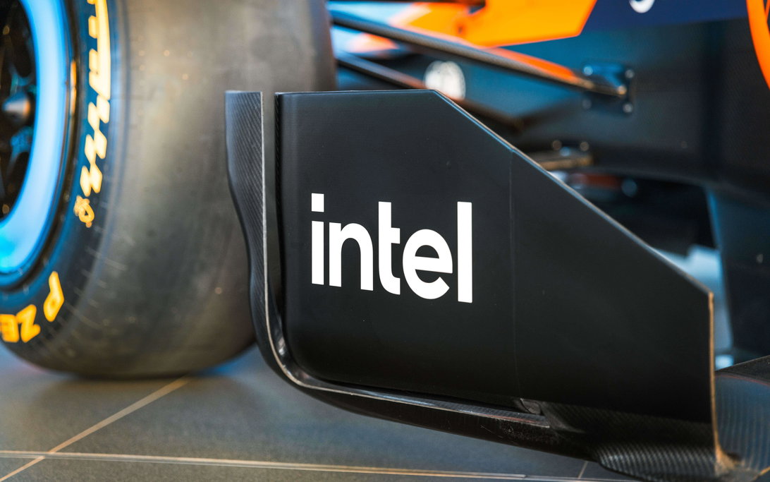 McLaren make 'critical' signing to aid F1 car development