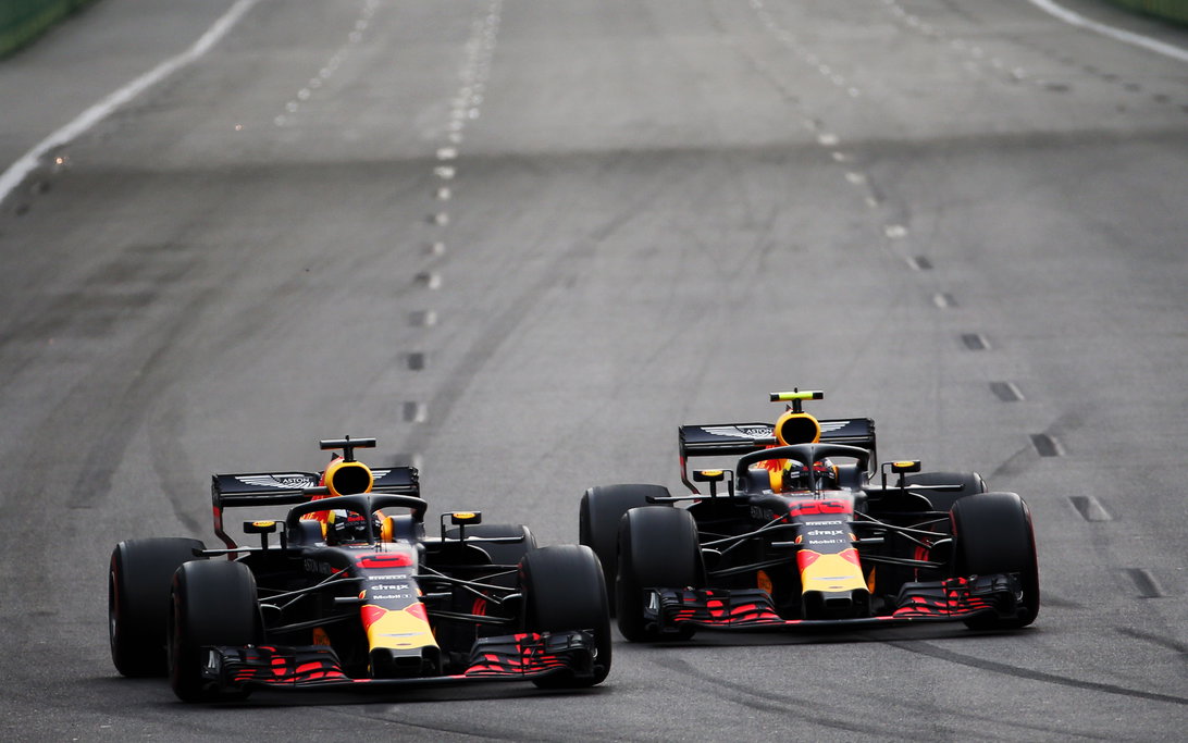 Recuerdo: la colisión Ricciardo‑Verstappen de Red Bull en el GP de Azerbaiyán 2018
