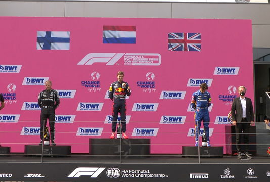 Podium Austria screenshot