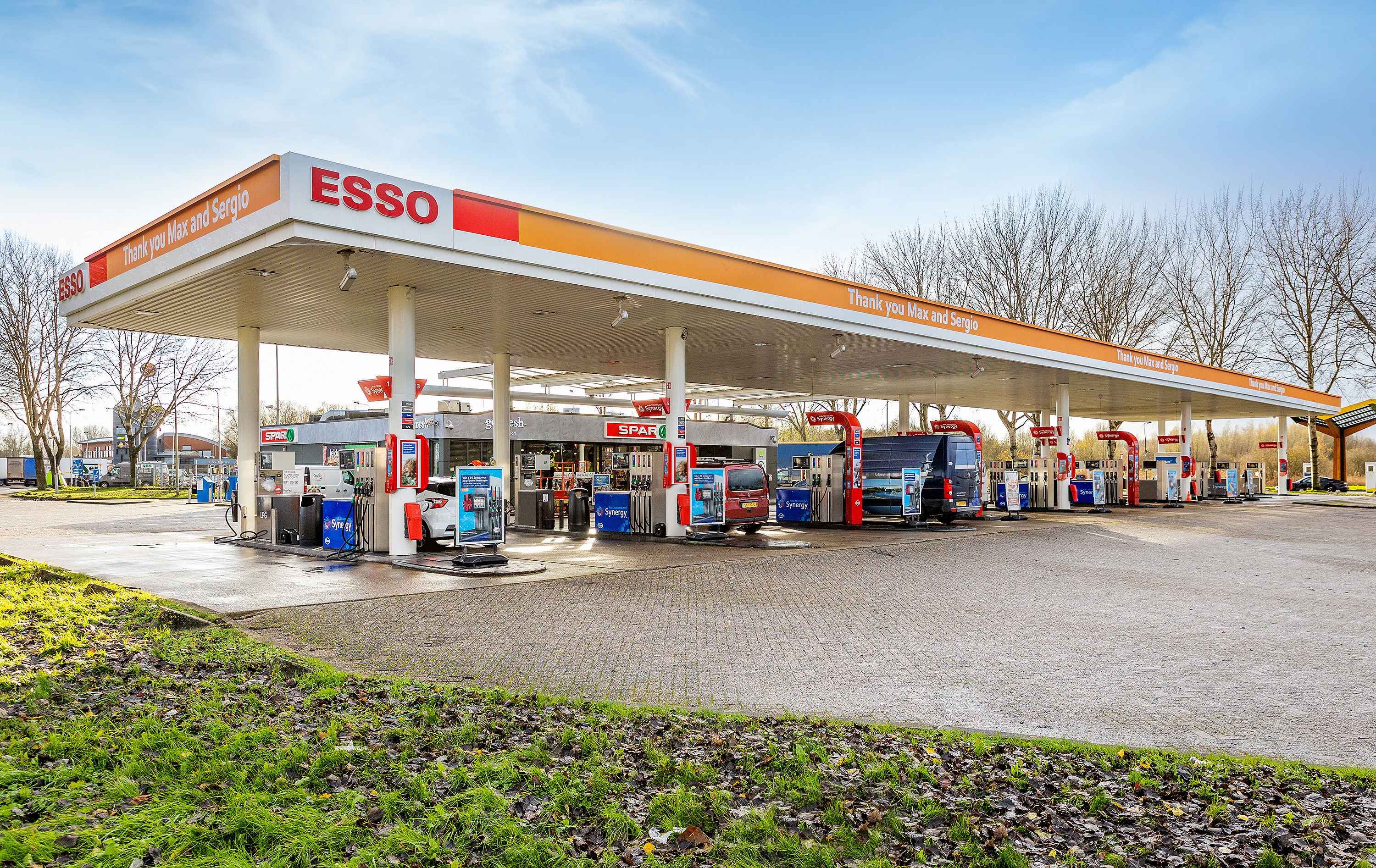 Esso retouch