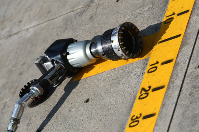 F1 Pitstop Wheel gun Monza 2011