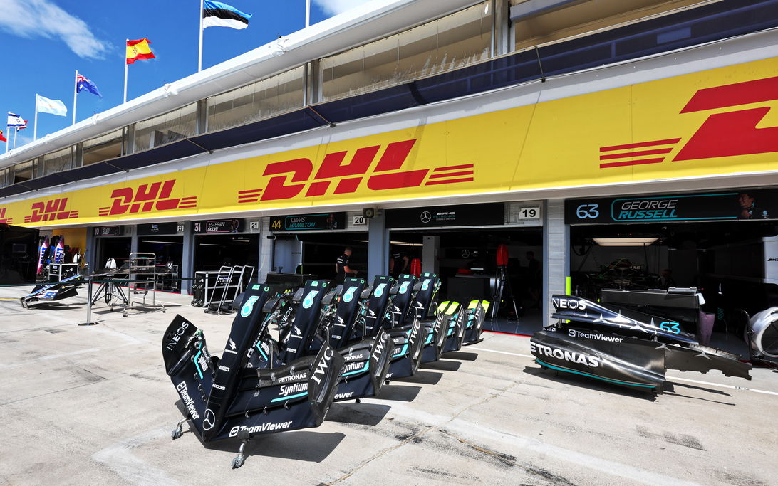 F1 Technology front wings Mercedes 2023