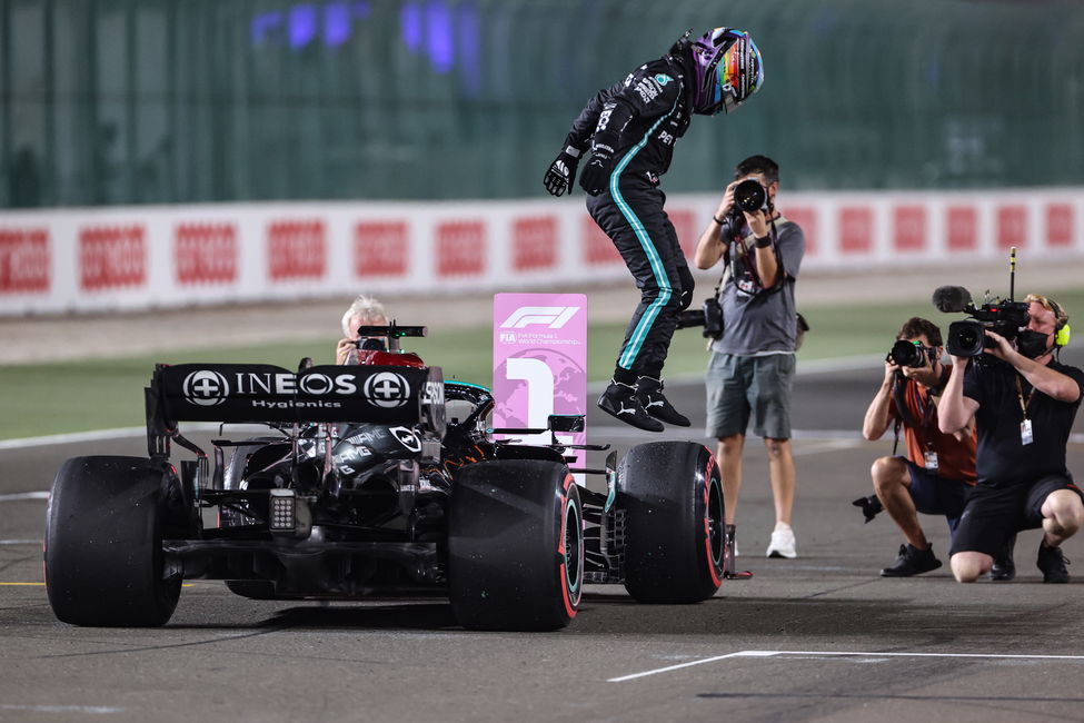 F1 poleposition Lewis Hamilton Grand Prix Qatar 2021
