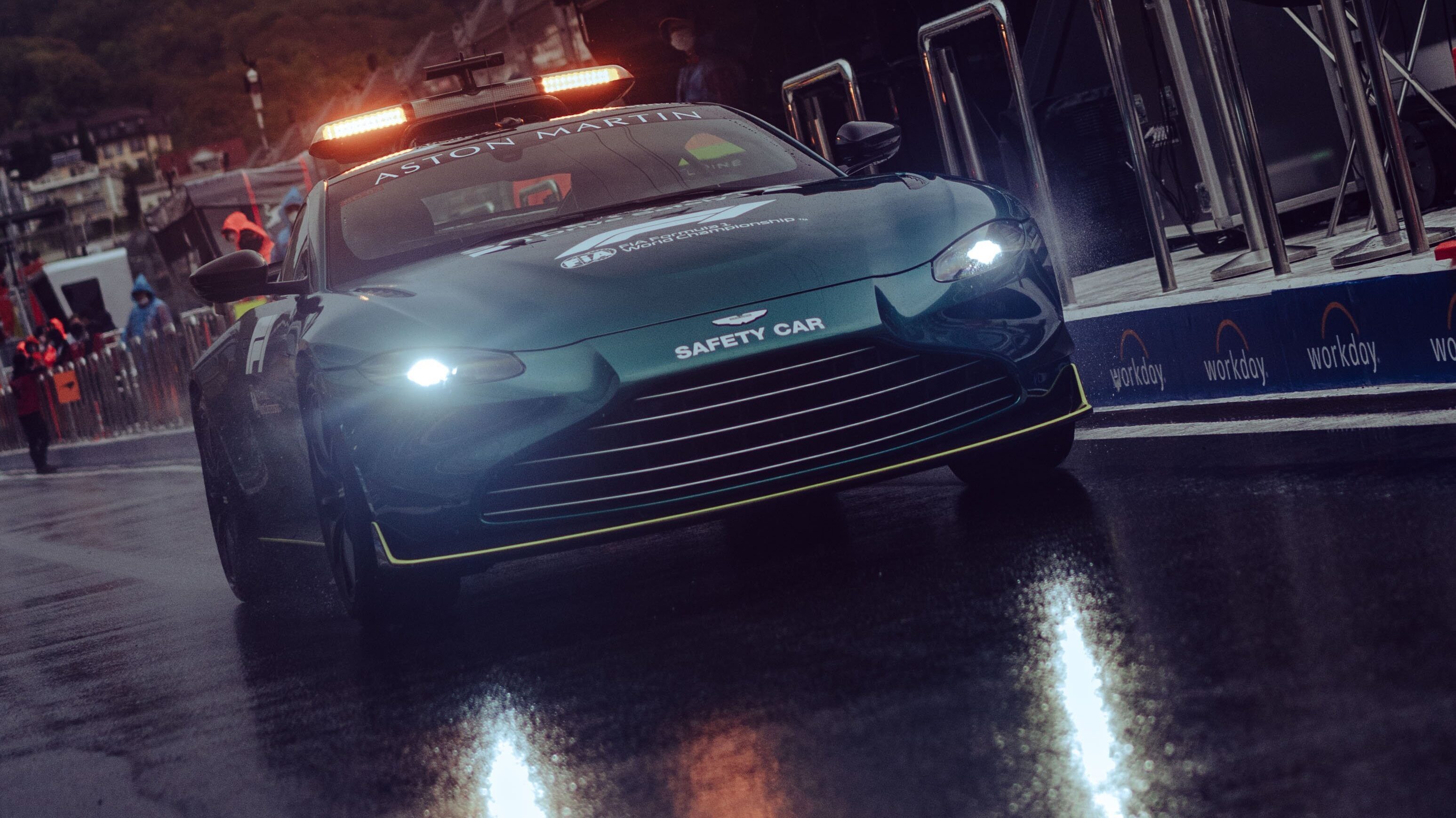 safety car sochi wet