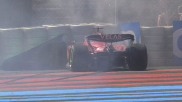 Video: Leclerc crasht uit de Grand Prix van Frankrijk en is woedend