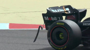 Video: Red Bull zorgt voor eerste code rood op laatste F1-testdag Bahrein