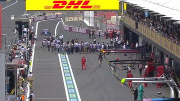 F1 ontsnapt aan pitdrama: Ocon rijdt bijna in op groep journalisten