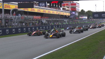 Video: Sainz valt Verstappen aan bij start GP Spanje, Hamilton en Norris toucheren