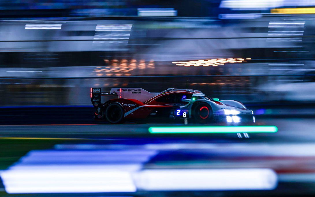 Porsche Daytona 24 Hours - 18 hours