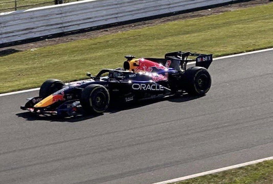 Max Verstappen screenshot Silverstone test