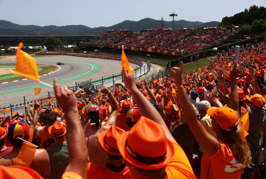 Spain Orange fans Red Bull Verstappen