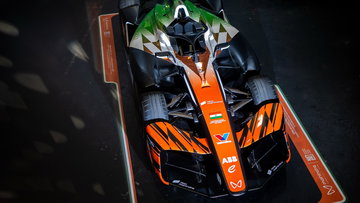 Team Nyck de Vries legt iedereen in de luren met vreemde aankondiging