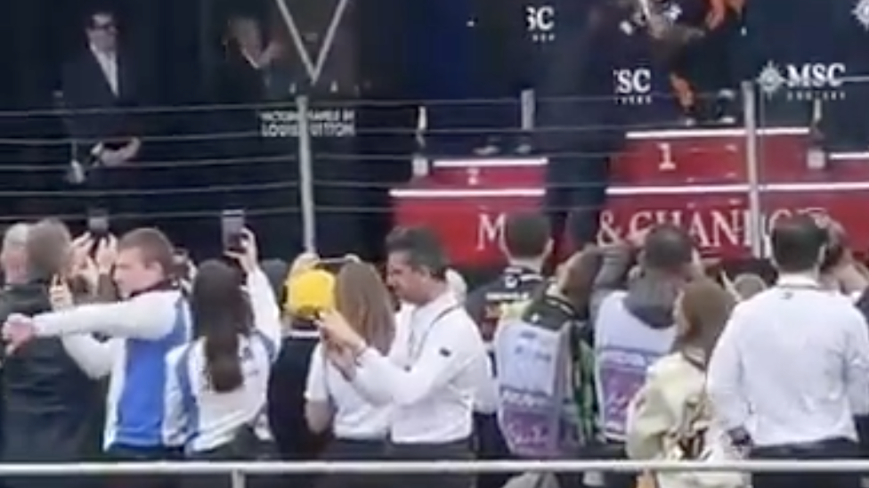 norris racing bulls booing screenshot