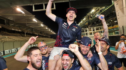 Verstappen 21 AD