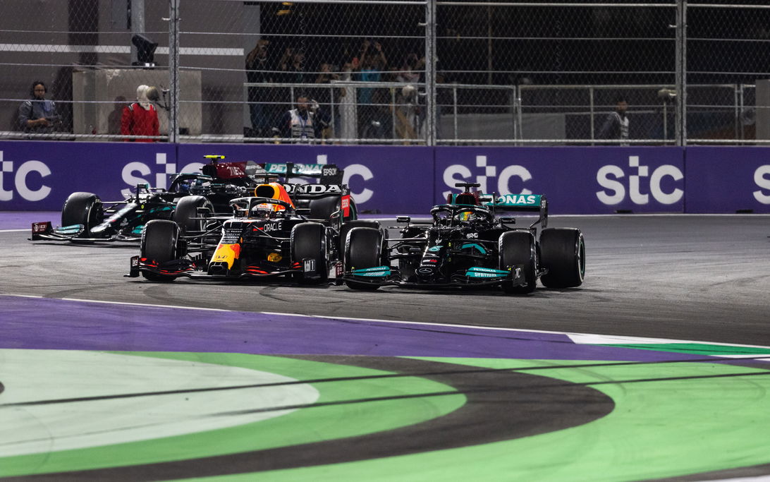 Verstappen Hamilton Saudi Arabia 2021