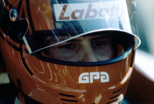 Villeneuve 1982 helmet