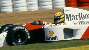 Special Ayrton Senna F1 crash helmet auctioned for record sum