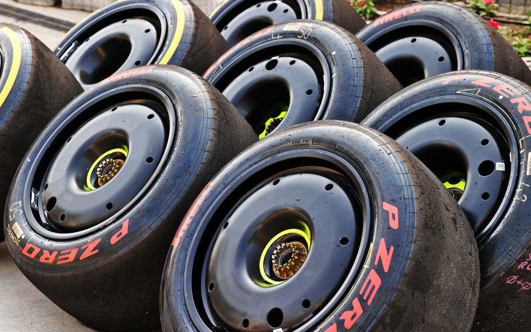 Pirelli tyres Bahrain 2022