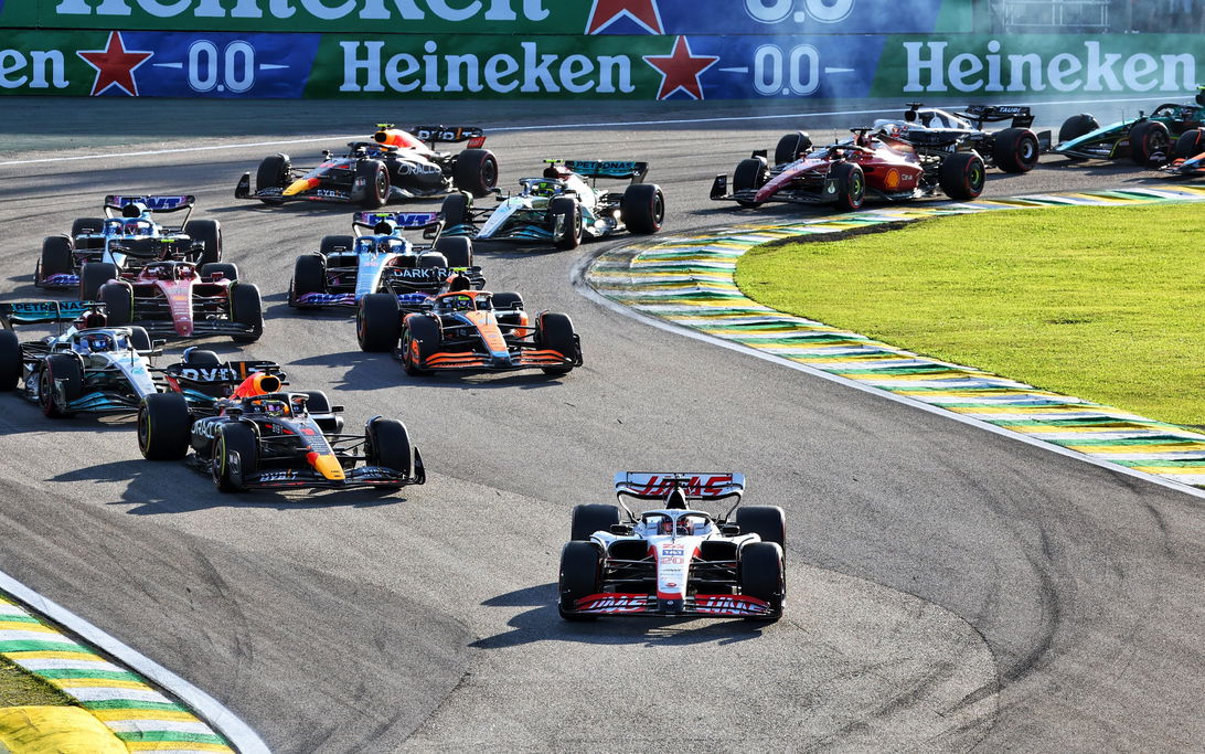 Start sprintrace Brazil 2022