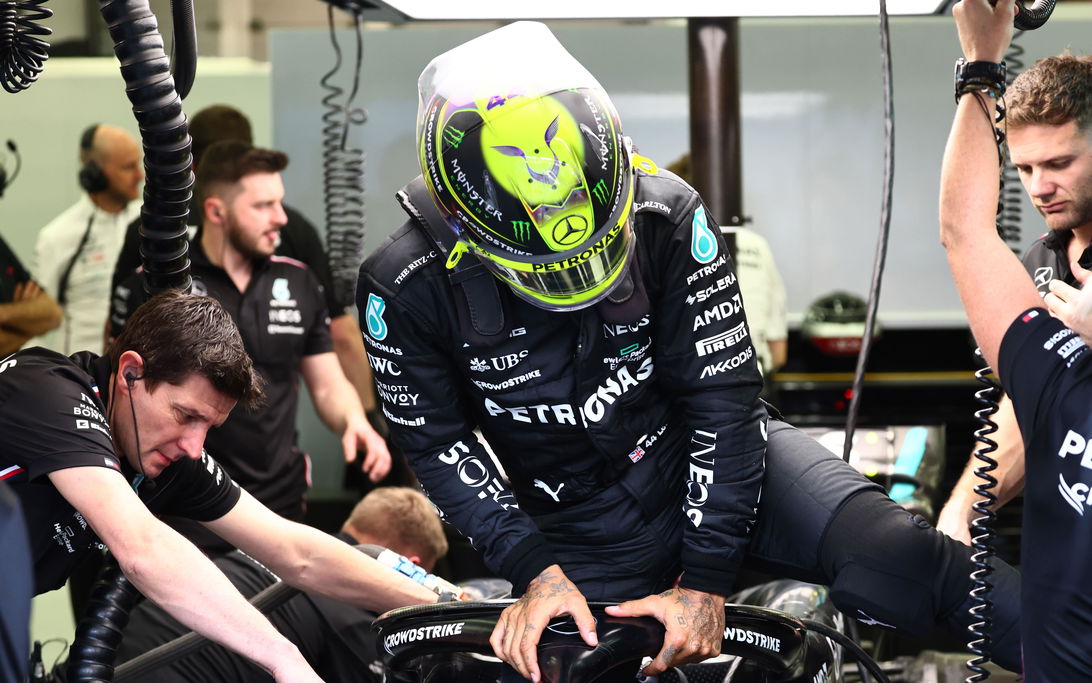 F1 bahrain pre season testing schedule and times