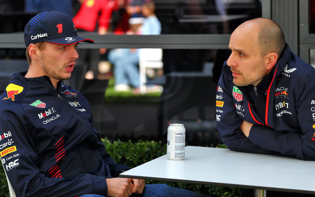 Gianpiero-Lambiase-Red-Bull-F1-Verstappen-RacingNews365