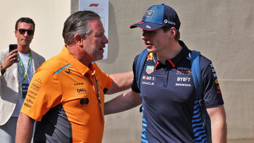 Brown kiest McLaren-genadeklap als hoogtepunt Verstappen: "Onverbiddelijke vechter"