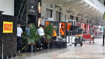 Donkere wolken pakken zich samen boven Miami door dreiging van onweer