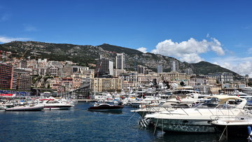 F1 champion crashes into Monaco harbour before eerie coincidences
