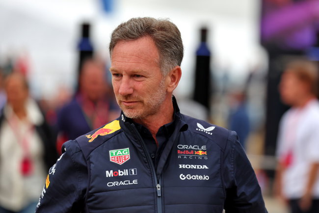 Motor Racing - Formula One World Championship - British Grand Prix - Qualifying Day - Silverstone, England