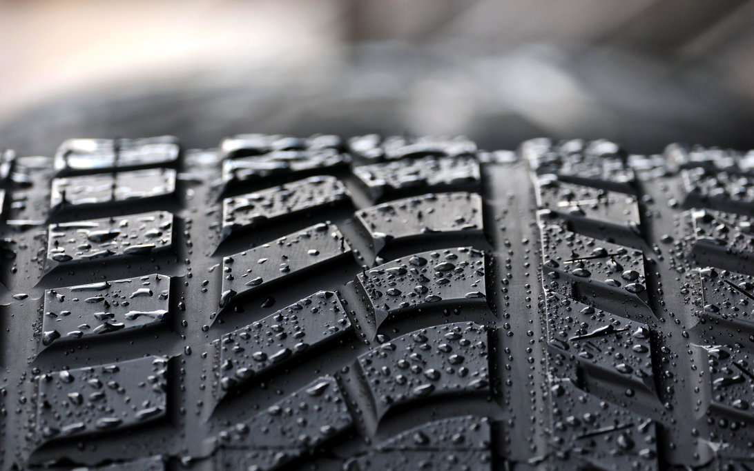 Wet Pirelli 2025