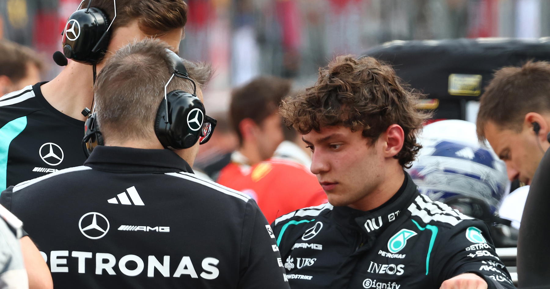 Toto Wolff hails Mercedes 'superstar' keeping Kimi Antonelli in check