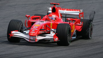 De rauwe, emotionele laatste heldenrit van vintage Michael Schumacher