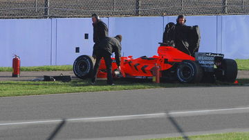 Nederlands F1-team Spyker beëindigt shakedown vroegtijdig na zware crash