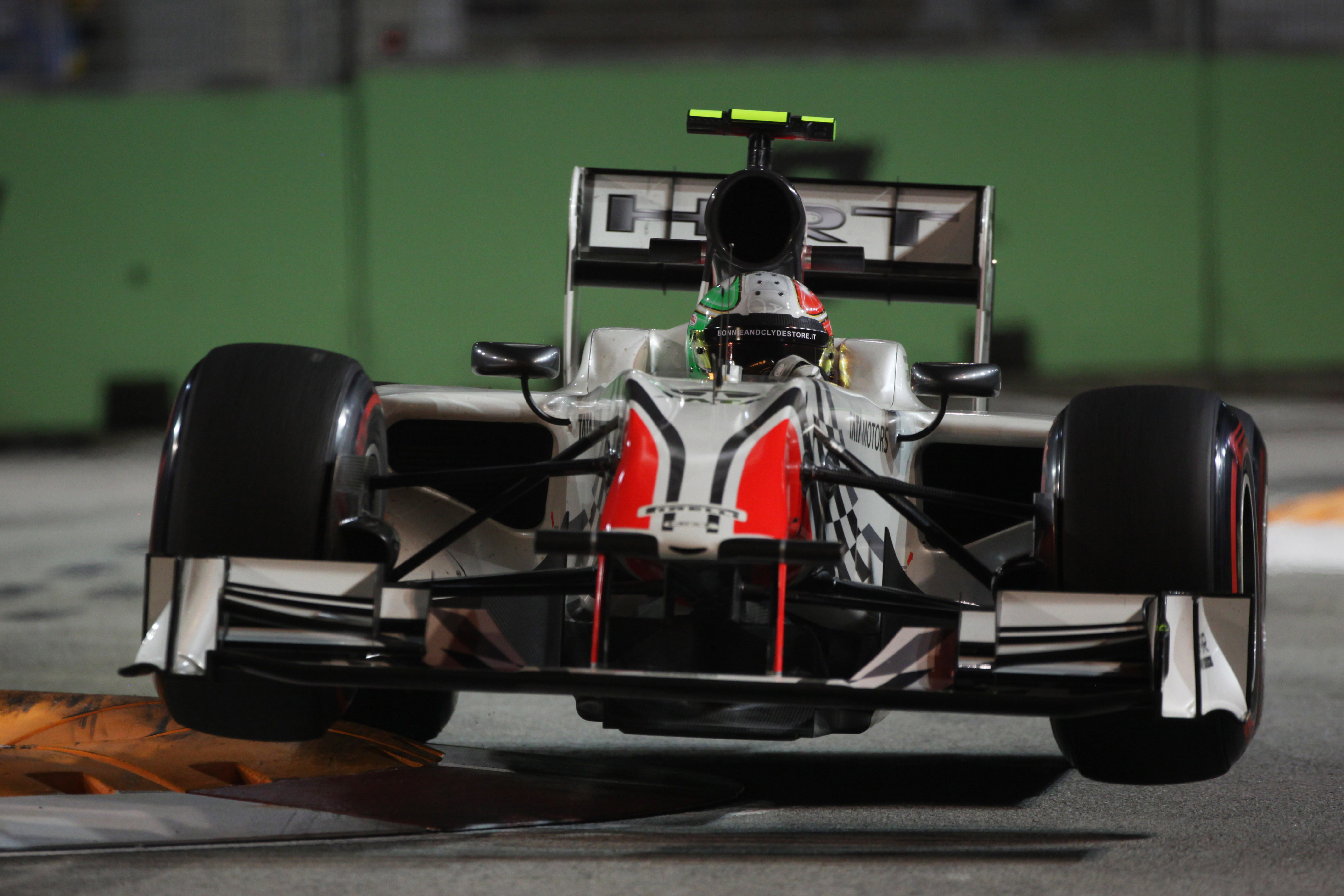 Liuzzi Singapore Sling 2011 HRT
