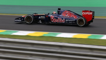 Blutte Verstappens regelden hotelkamer Brazilië: "Voor Max een kinderbedje"