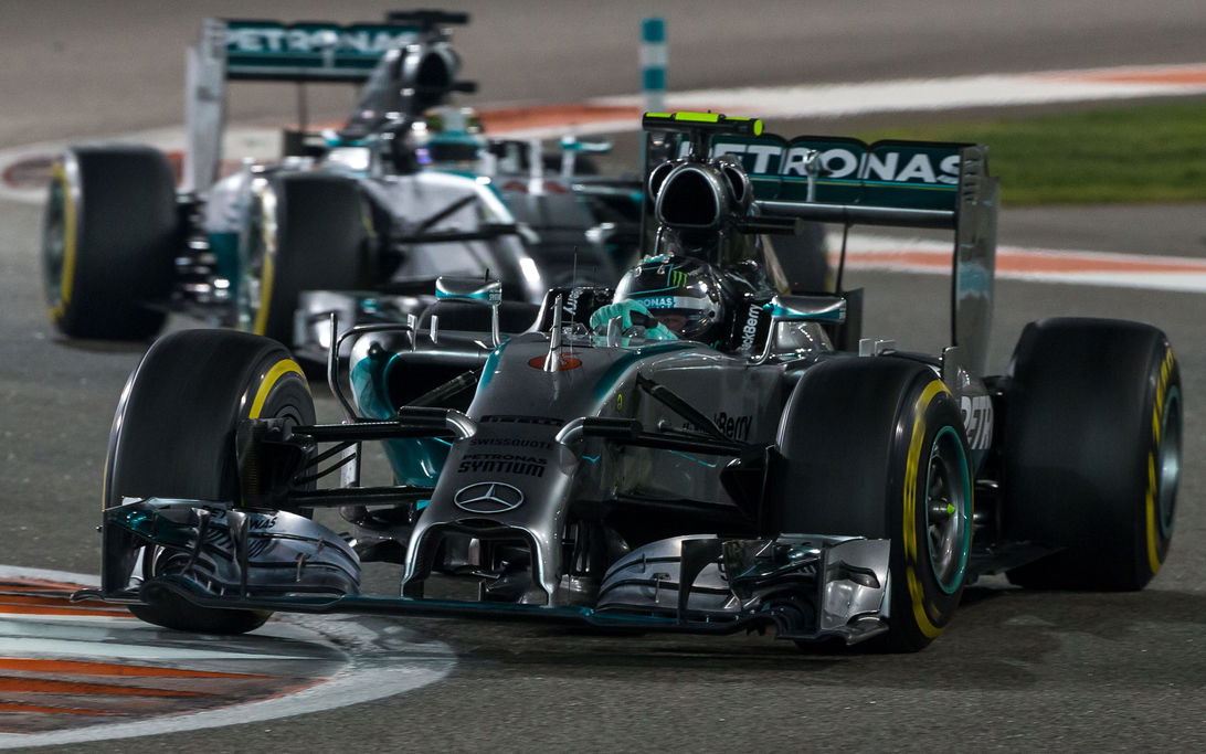 Rosberg Hamilton 2014 Abu Dhabi