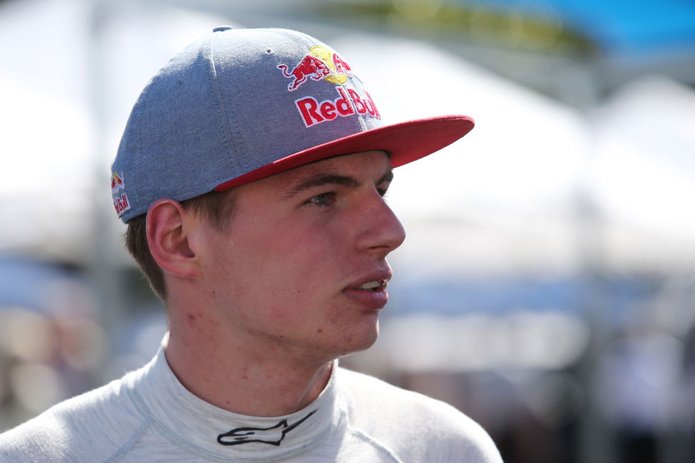 Max Verstappen tijdens de Grand Prix van Australië in 2015