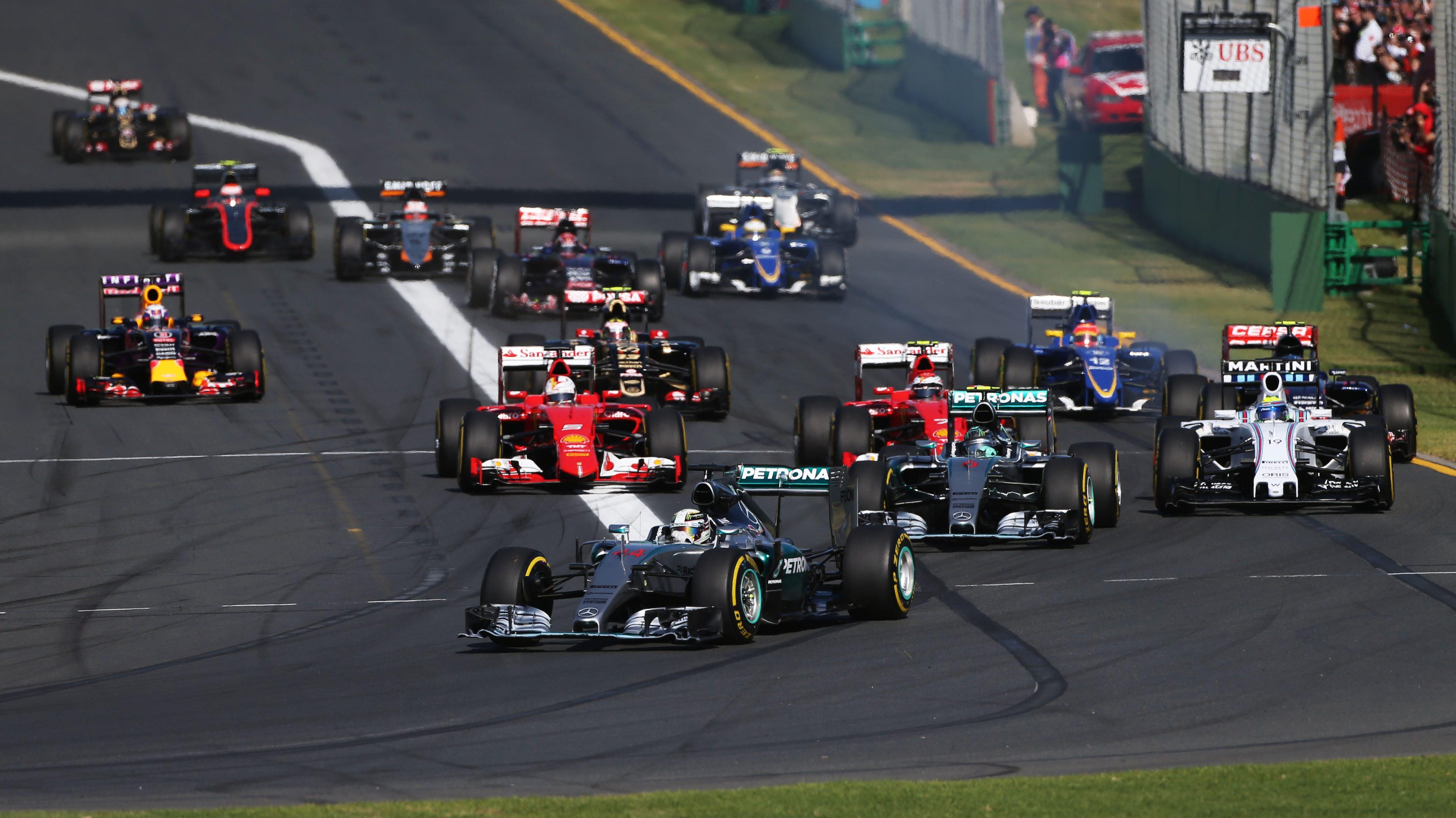Melbourne gp start 2015