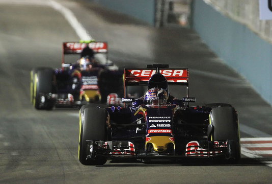Verstappen Sainz 2015 Singapore