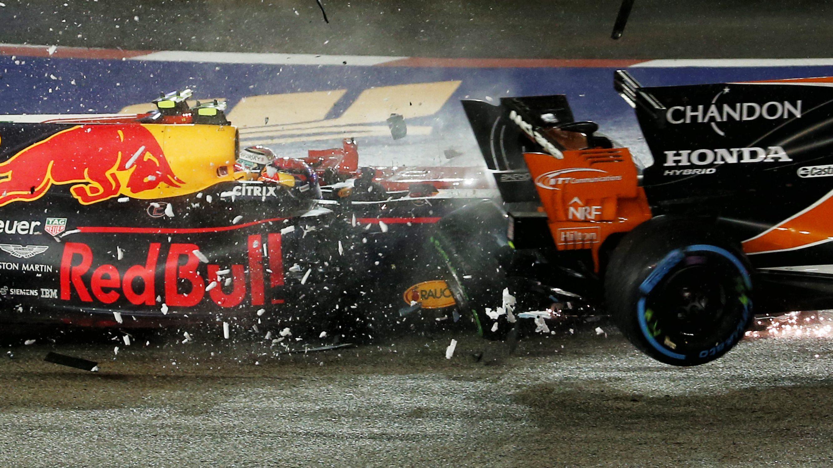 Singapore 2017 startcrash