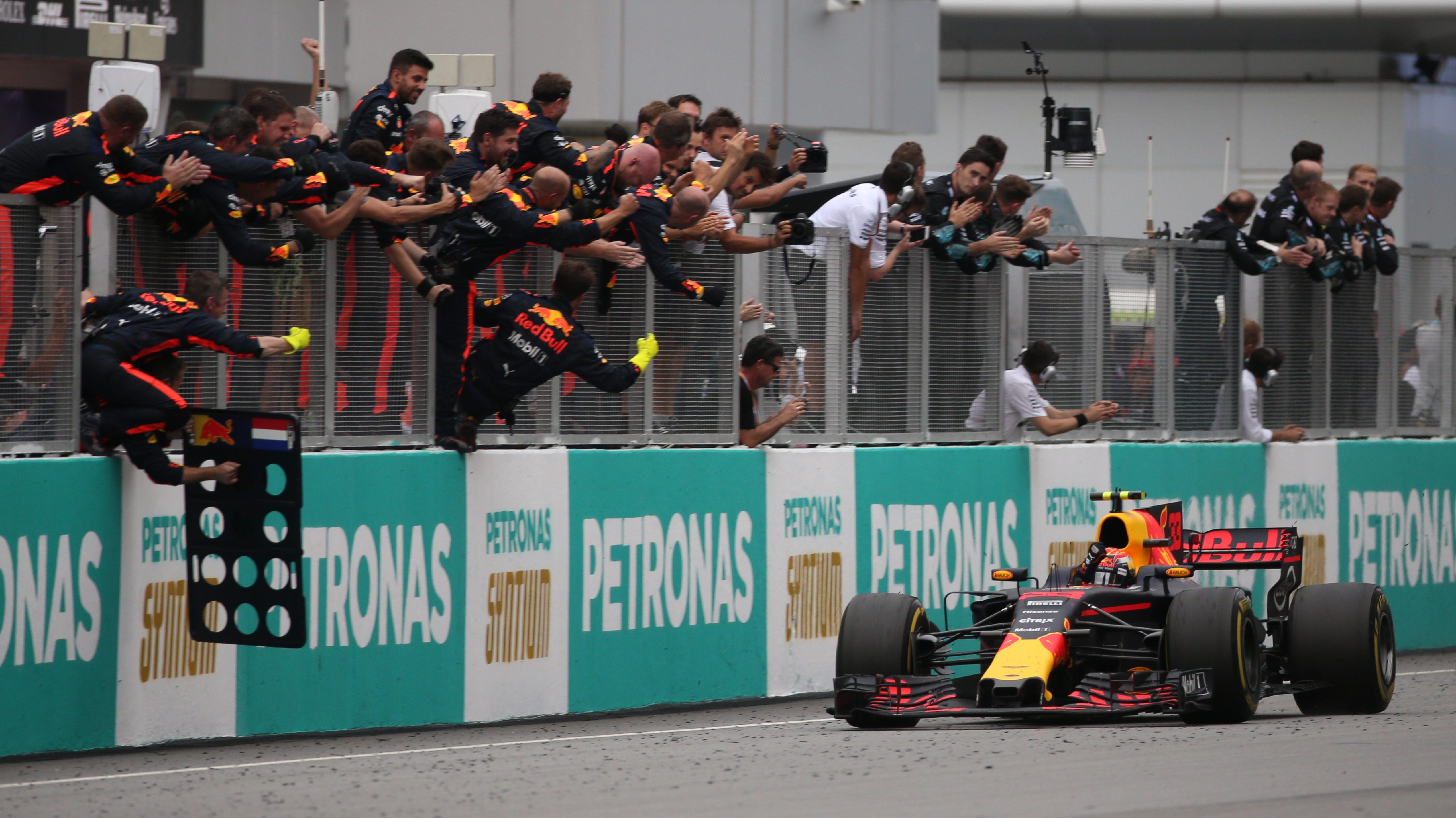 Verstappen Malaysia 2017