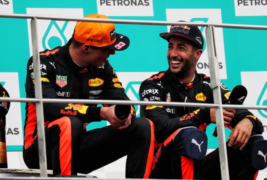 Verstappen Ricciardo Malaysia 2017 podium