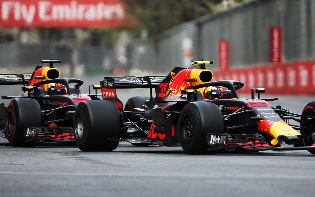 Ricciardo Verstappen baku 2018