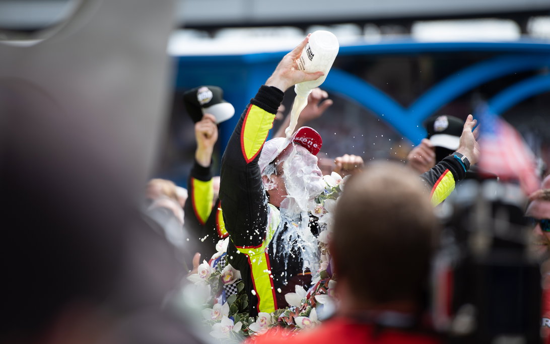 Simon Pagenaud Indy 500 2019 win Milk