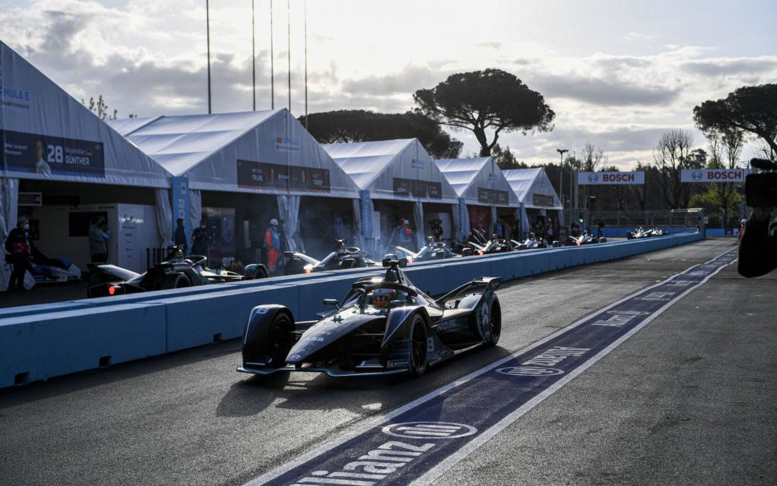 1 EPS703 045842 SB2 9501